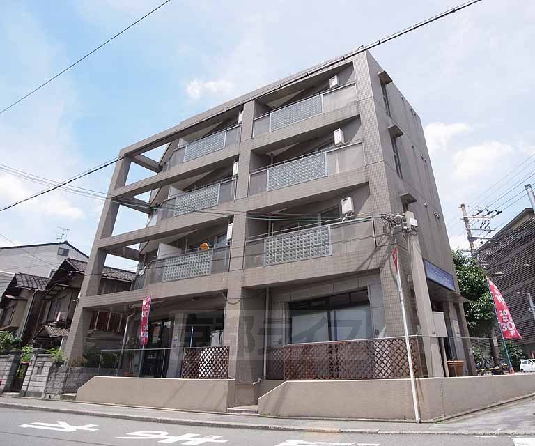 【ＳＷＥＥＴＮＥＳＳ　ＨＯＵＳＥの建物外観】