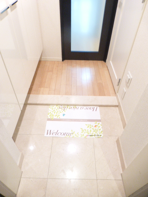 玄関　玄関※別部屋参考写真