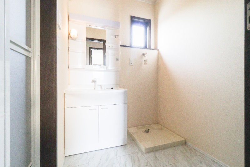 洗面設備　図面と現状に相違がある場合には現状を優先