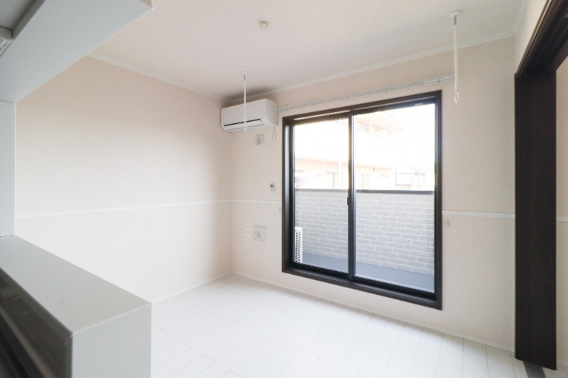 居室・リビング　図面と現状に相違がある場合には現状を優先