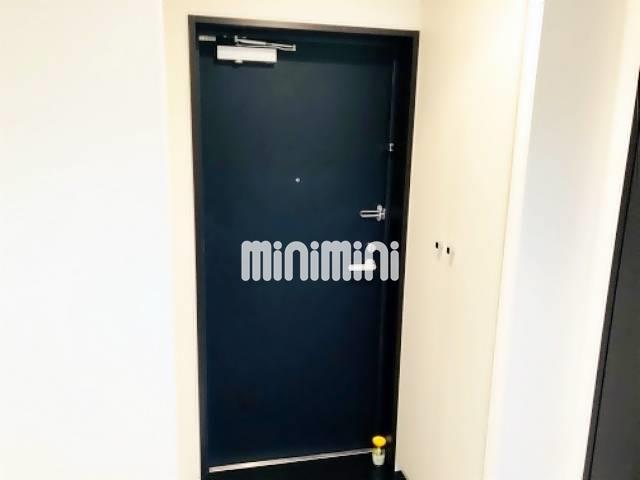 玄関　靴の収納スペースが確保されてます。