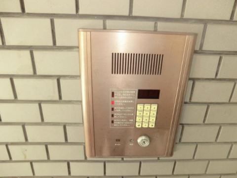 エスタ茨木　セキュリティ　オートロック