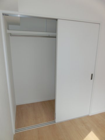 収納　エスポワール保土ヶ谷　クローゼット