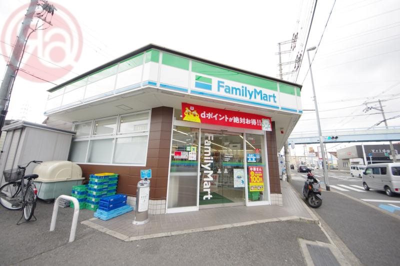 コンビニ　ファミリーマート京屋池島町店（コンビニ）まで349m