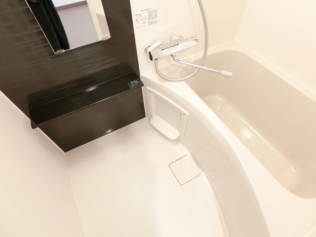 バス・シャワールーム　詳細は、RISUMO江坂本店→06-6155-7137まで♪