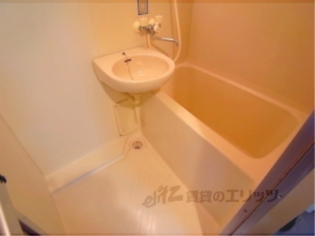 バス・シャワールーム　ユニットバス