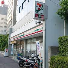 コンビニ　セブンイレブン 港区港南2丁目店（コンビニ）まで41m