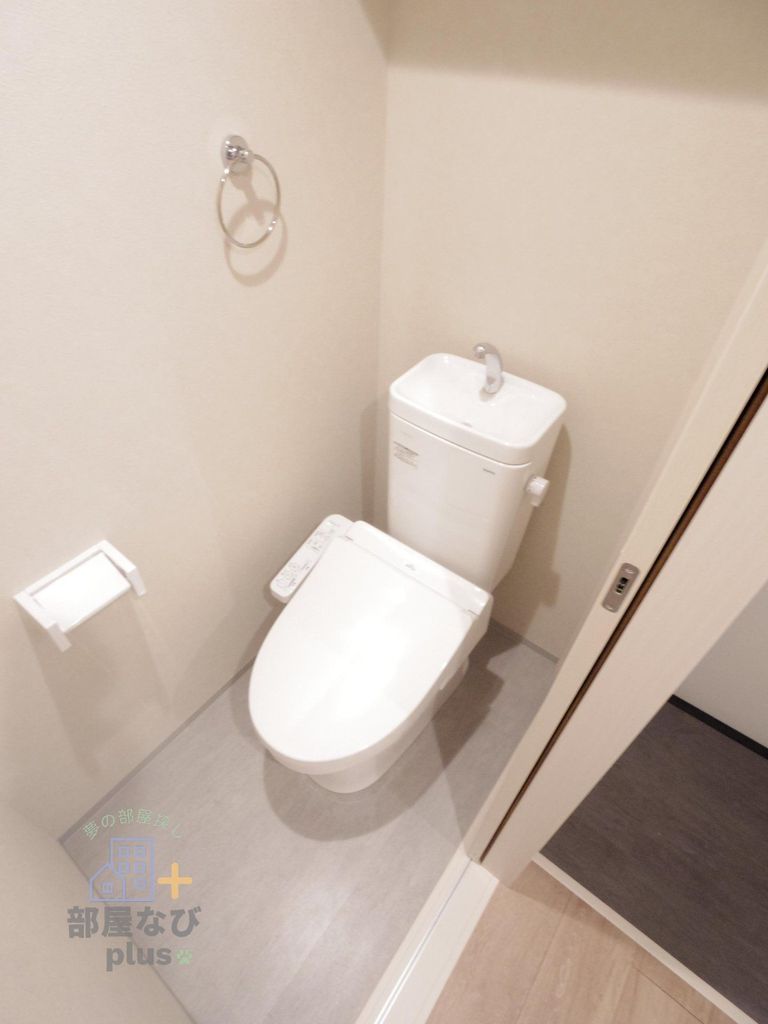 トイレ　※同仕様写真です