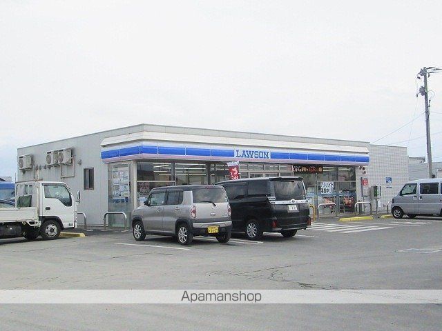 コンビニ　ローソン（コンビニ）まで2792m