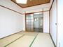 居室・リビング　松山市松前町　門田ビル　居室