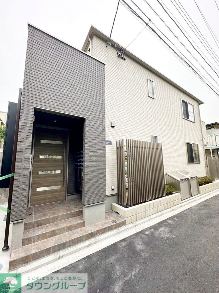 建物外観　エントランス