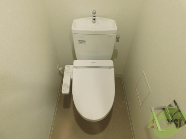 トイレ　ウォシュレットついてます