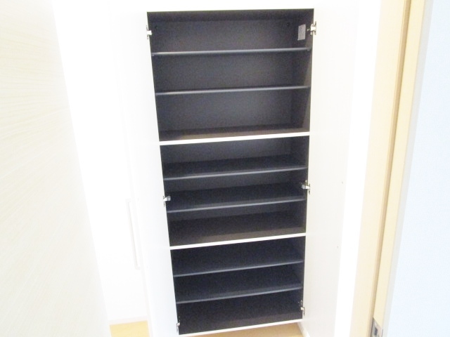 玄関　参考　１ＬＤＫの間取りです