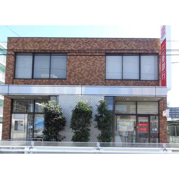 銀行　三重銀行三重大学前支店（銀行）まで1578m