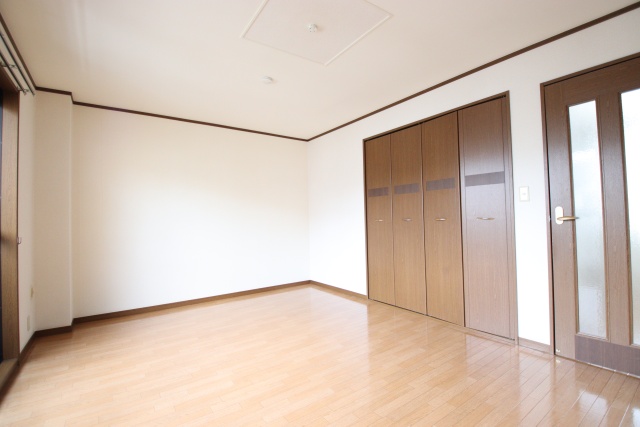 居室・リビング　※別室の参考写真の為、現況優先です。