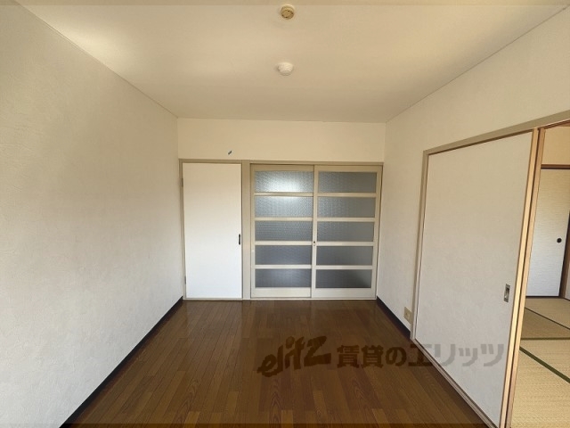 居室・リビング　洋室