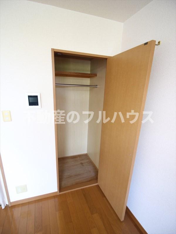 収納　写真は別室