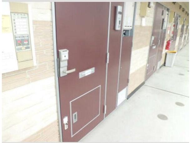 エントランス　エントランス部分