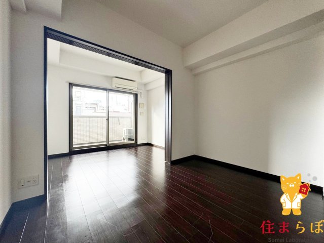 居室・リビング　「“合う暮らし”を、LINEで一緒に描こう。」