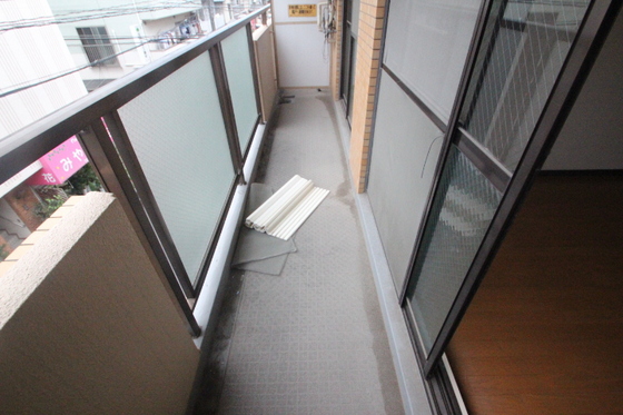 バルコニー　※別号室の写真です