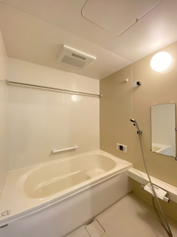 バス・シャワールーム　同型イメージ