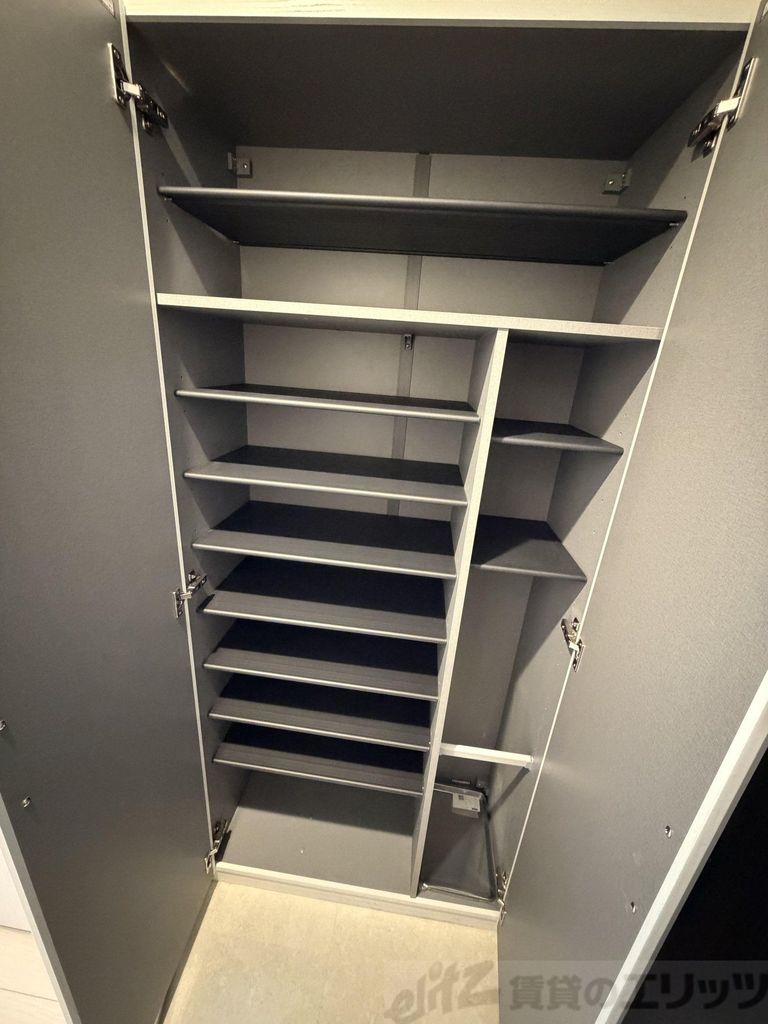 その他設備　下駄箱