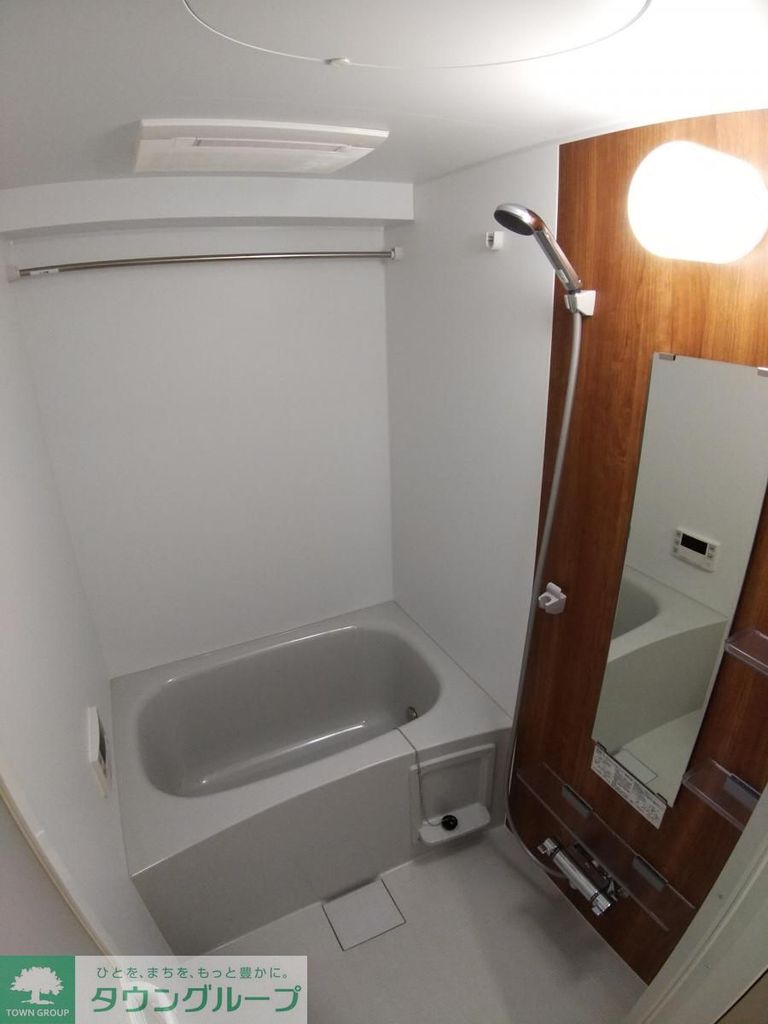 バス・シャワールーム　バス