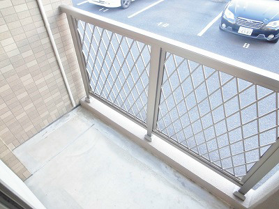 バルコニー　日当たりの良いベランダになります。