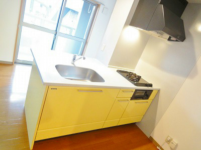 キッチン　カウンターキッチンになります。