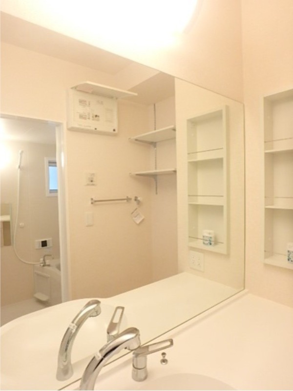 洗面設備　図面と現状に相違がある場合には現状を優先