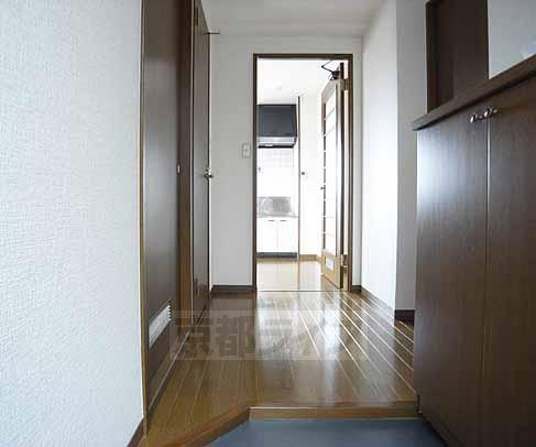 玄関　シューズボックス付きです。