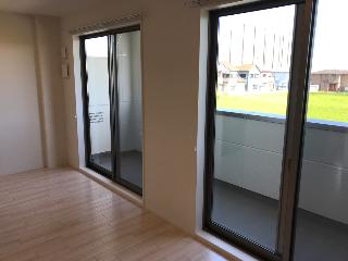 バルコニー　室内