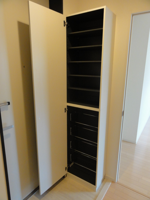 玄関　★シューズＢＯＸ/同メーカー施工類似★