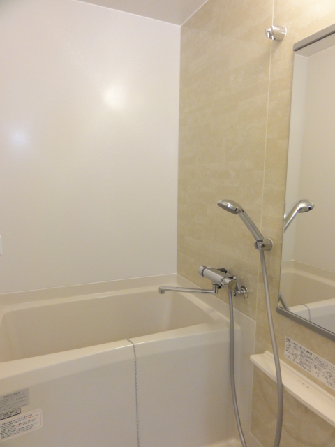 バス・シャワールーム　★バスルーム/同メーカー施工類似★