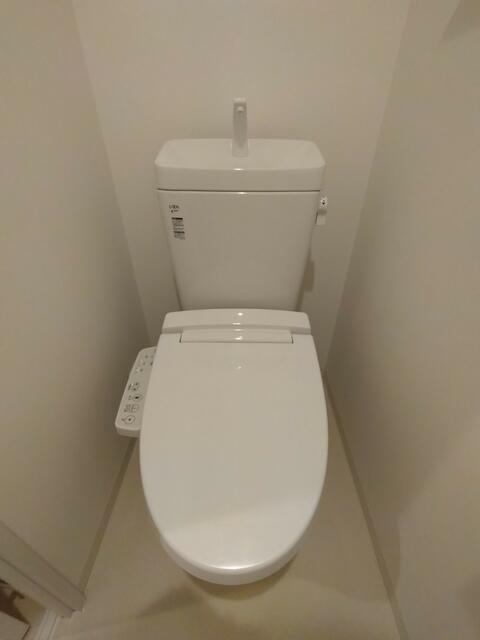 トイレ　※別室参考写真