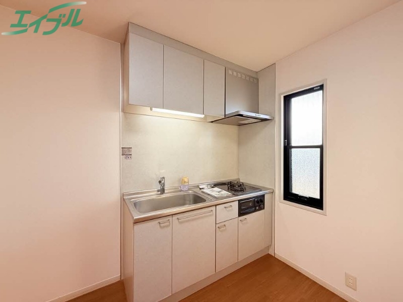 キッチン　同型参考写真