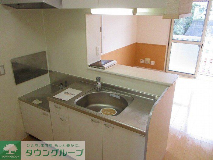 キッチン　お問合せはタウンハウジングまで！※現地待合わせ相談可能