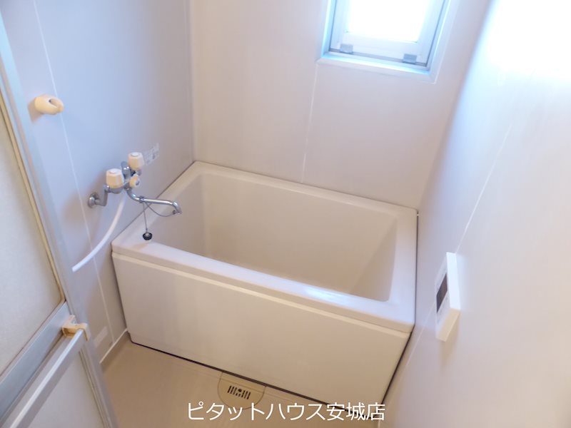 バス・シャワールーム　参考写真A101