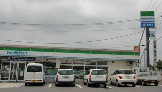 コンビニ　ファミリーマート 西大宮バイパス店（コンビニ）まで861m