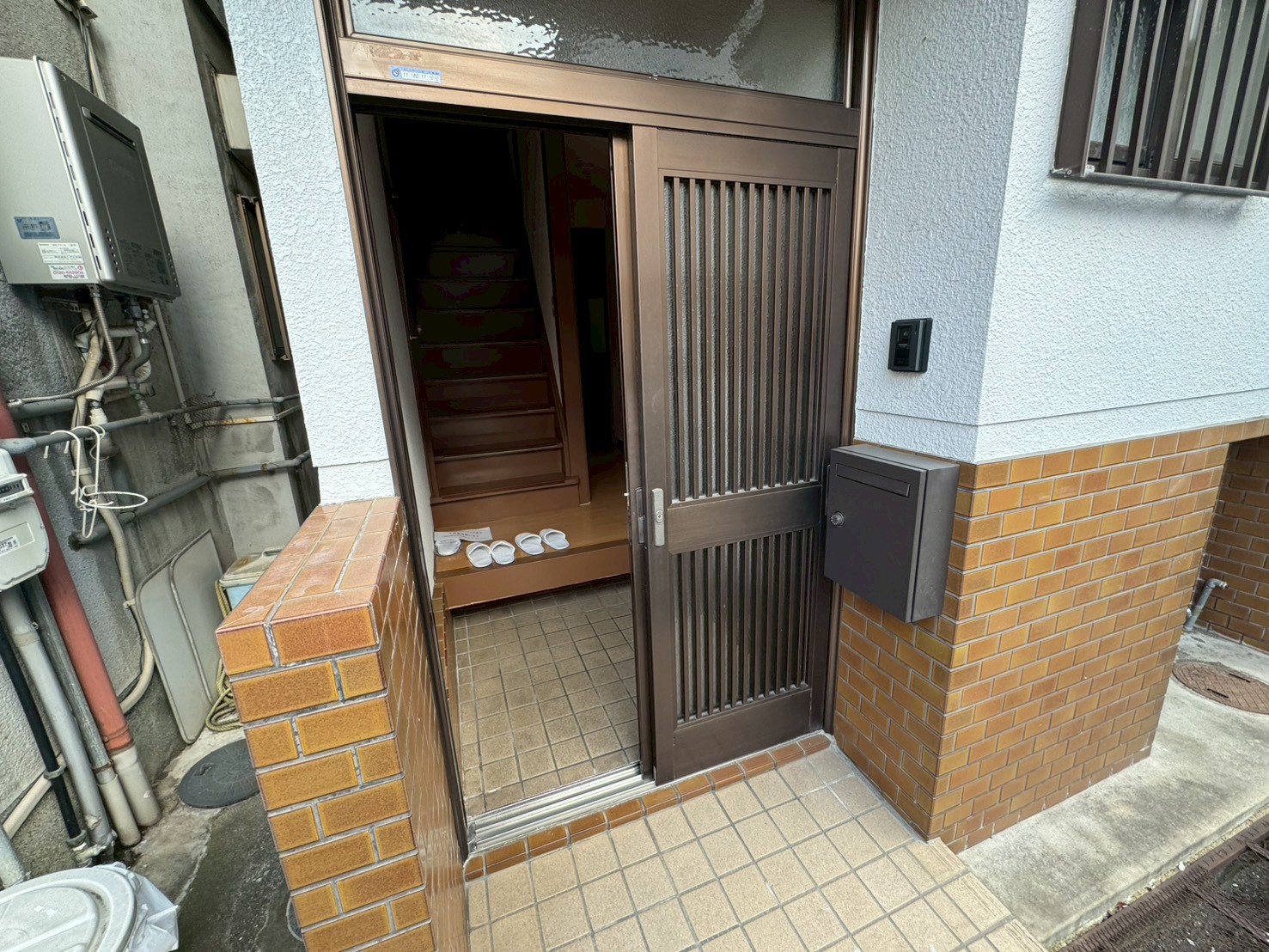 ＪＲ片町線 四条畷駅 徒歩15分 2階建 築55年の外観写真