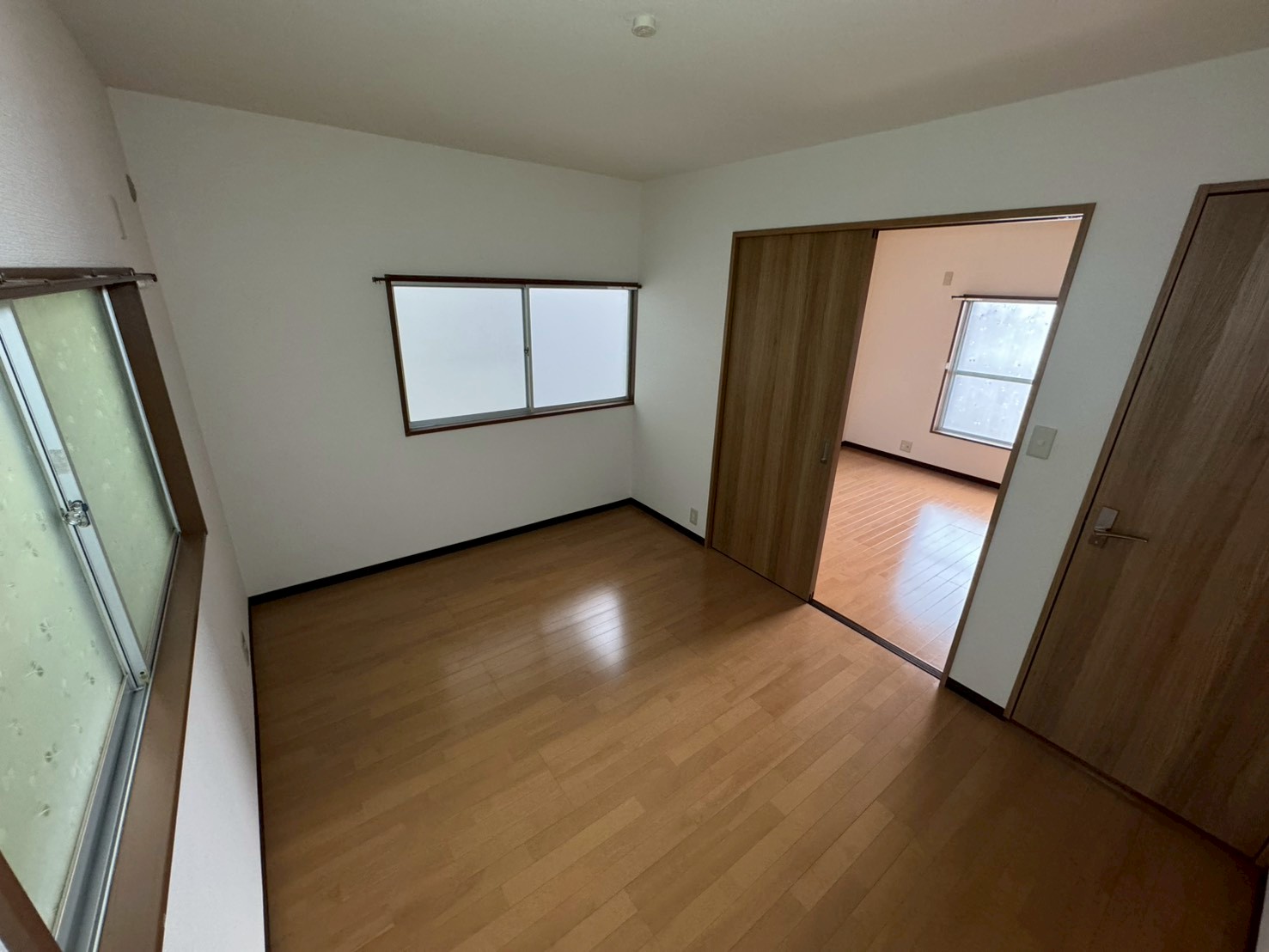 ＪＲ片町線 四条畷駅 徒歩15分 2階建 築55年の内装写真