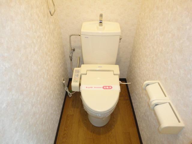 トイレ　シャワー付トイレ