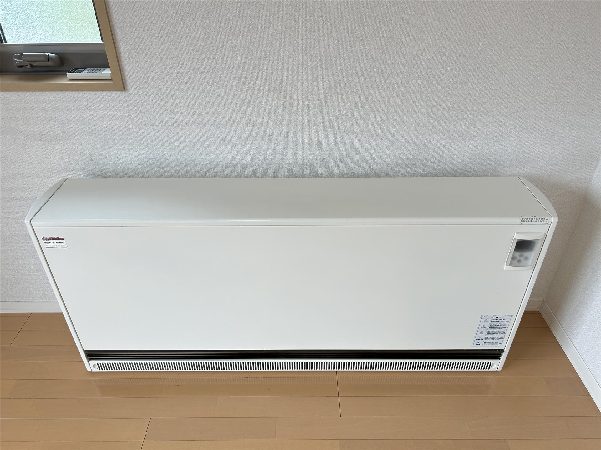 その他設備　蓄熱式暖房