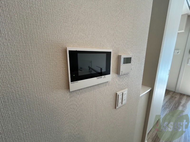 その他設備　インターホンはモニター付きなので一人ぐらいの方でも安心です。