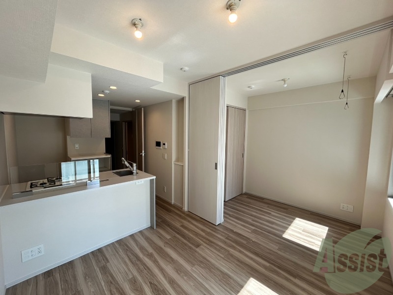 居室・リビング　８帖のＬＤＫは広々として開放感があります。