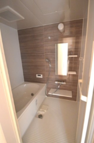 バス・シャワールーム　反転タイプ