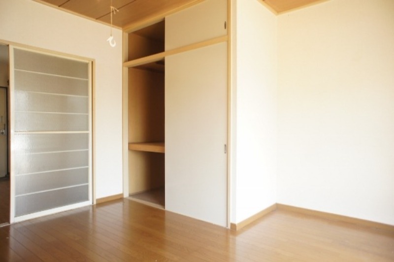 収納　図面と現状に相違がある場合には現状を優先