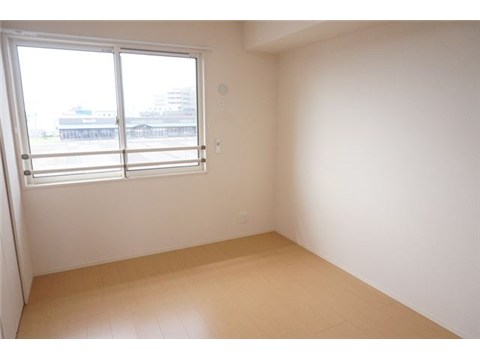 その他部屋・スペース　洋室６帖