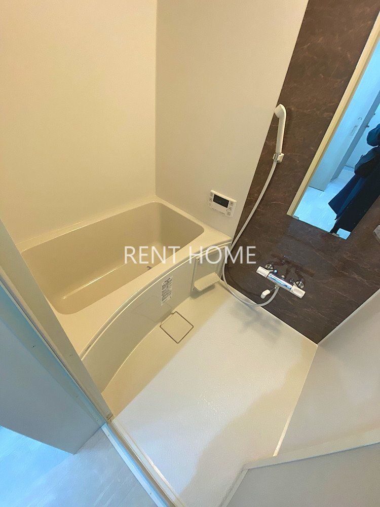 バス・シャワールーム　追い焚き・浴室乾燥機付き