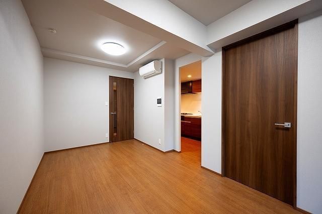 居室・リビング　ゆったり過ごせる居間です